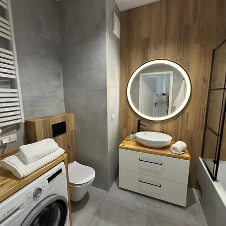 Familijny Na Nadmorskim Dworze W Brzeznie *