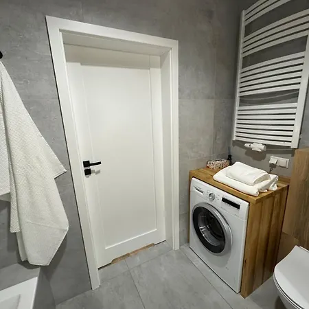 Familijny Na Nadmorskim Dworze W Brzeznie Appartement